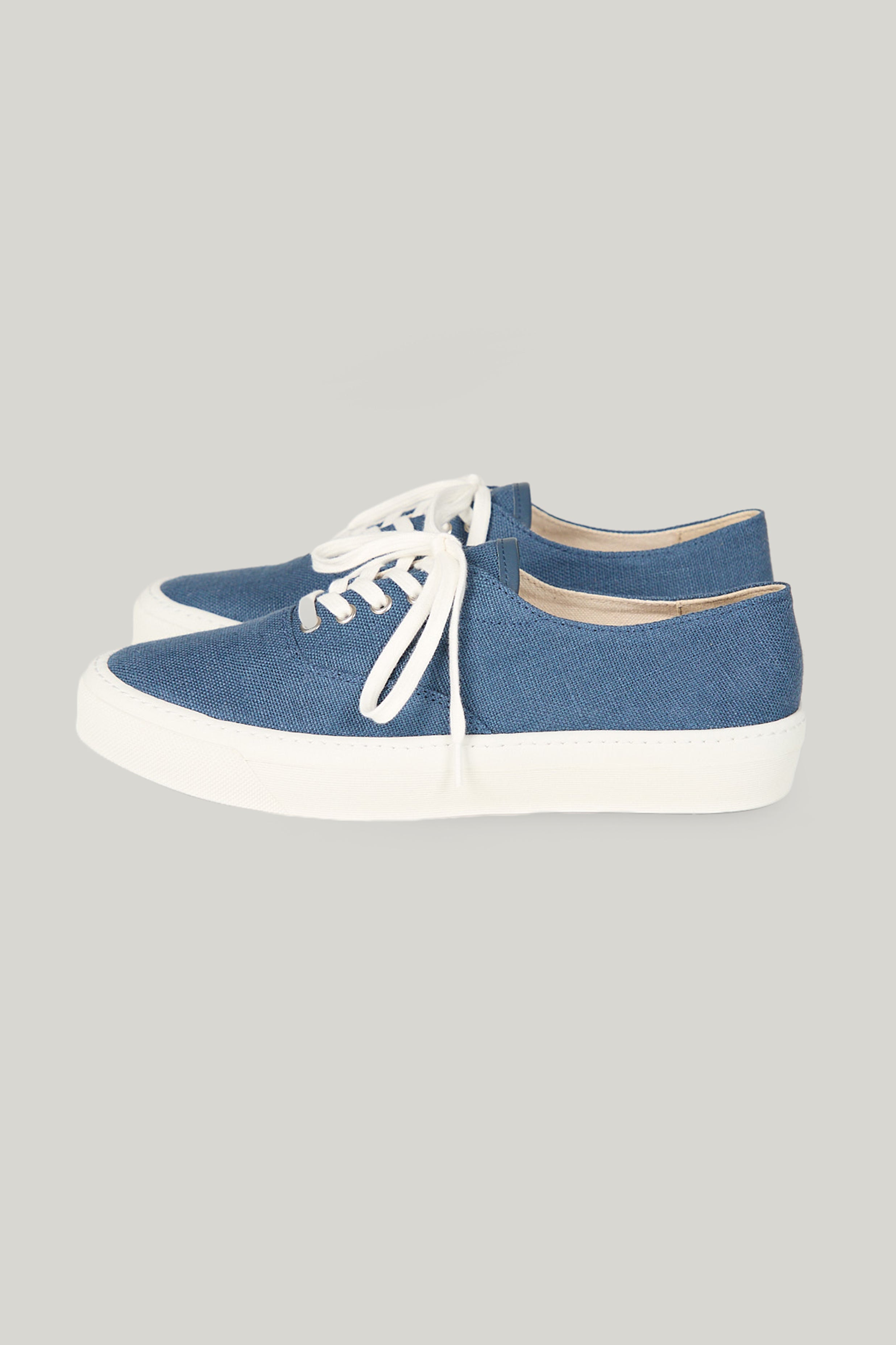 Nazare sneakers in indigo